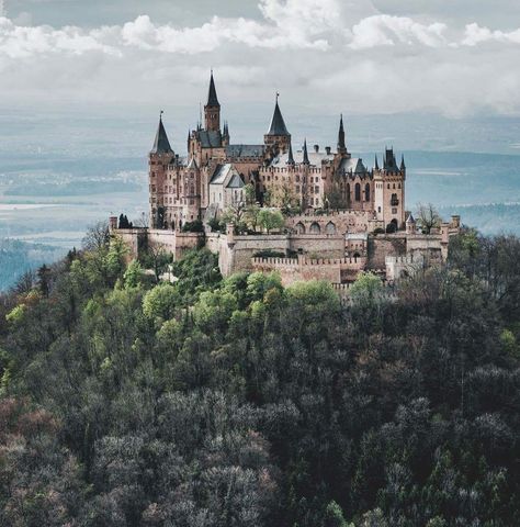 whitefireprincess: “ Hohenzollern Castle 🏰 Baden-Württemberg, Germany ” Castle Exterior, Hohenzollern Castle, Margaery Tyrell, Old Castle, Castle Mansion, Castle Aesthetic, Germany Castles, Cersei Lannister, Chateau France