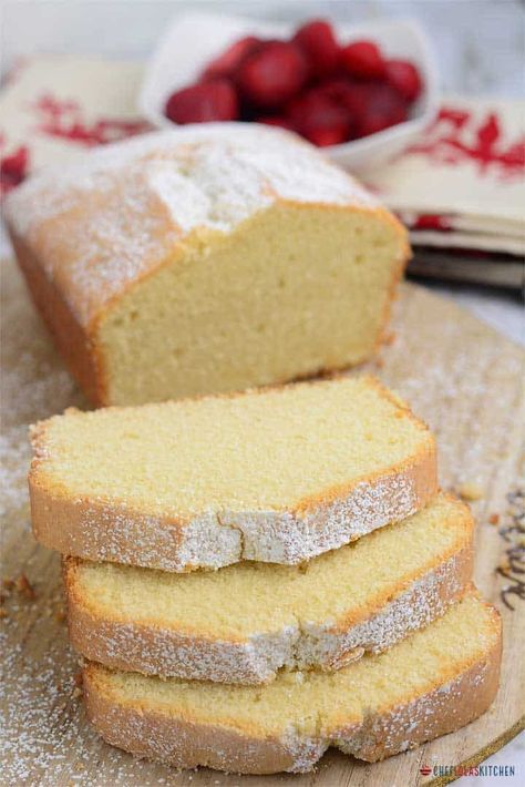 Vanilla Loaf Cake, Vanilla Pound Cake Recipe, Vanilla Pound Cake, Easy Pound Cake, Lemon Yogurt Cake, Baked Items, Pound Cake Recipes Easy, Breakfast Muffin, Loaf Cake Recipes