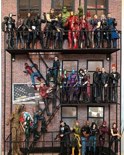 Marvel Figures Display, Marvel Legends Diorama, Marvel Legends Display, Marvel Display, Marvel Legends Action Figures, Marvel Figure, Action Figure Display, Marvel Action Figures, Marvel Toys