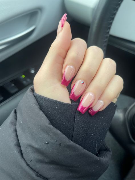 French tips acrylic nails. Got them done for my birthday last month 💞 Nails For Dark Pink Dress, Prom Nails For Fushia Dress, Hot Magenta Nails, Prom Nails For Magenta Dress, Deep Pink French Tip Nails, Raspberry French Tip Nails, Prom Nails Magenta, Magenta Nails French Tips, Magenta Tip Nails