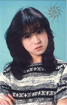 Popular Japanese Hairstyles, Showa Idol, Modern Japanese Fashion, Japan Hairstyle, Japanese Hairstyles, 1980s Hair, City Pop, Akina Nakamori, 80s Hair