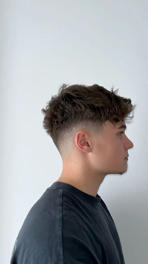 Short Hairstyles Men Fade, Men’s Drop Fade, Men’s Haircuts Fades, Low Drop Fade Straight Hair, Medium Drop Fade, Mullet Hairstyle Mens Modern Short Fade, Short Hair Styles Men Fade, Mens Haircut Back View, Fringe Down Hairstyles Men