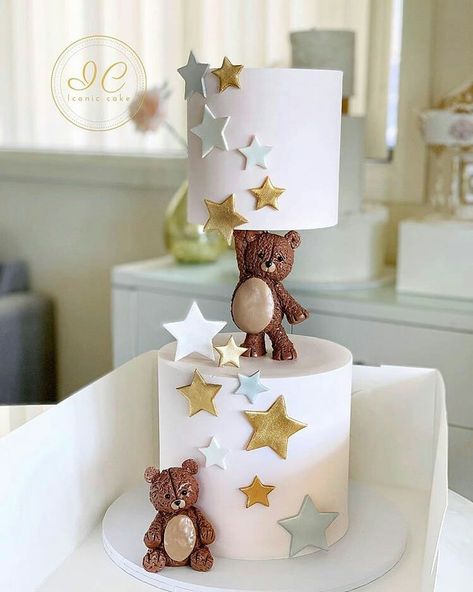 Anti Gravity Cake, Baby Shower Cake Designs, 1st Bday Cake, Cake Structure, Gravity Defying Cake, Gravity Cake, Cake Models, Rosette Cake, Teddy Bear Cakes