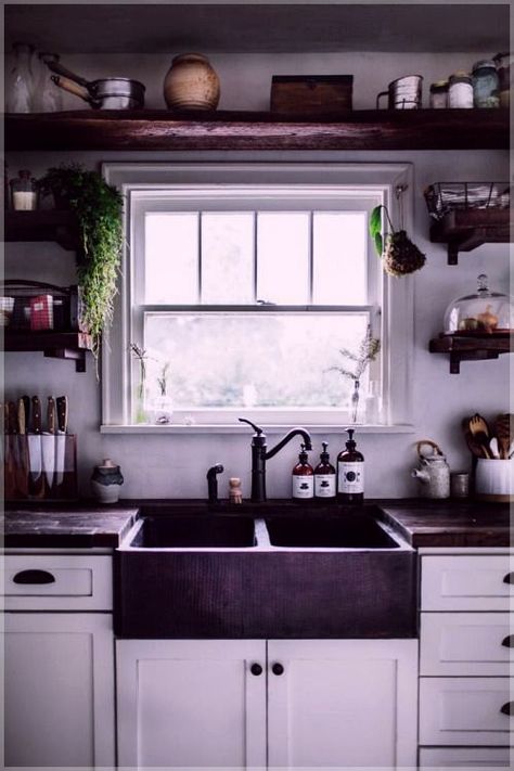 kitchen shelf storage organizers, storage ideas for small indian kitchen, low cost kitchen storage ideas Dapur Rustic, Små Rum Lidt Plads, 1930s Kitchen, Best Kitchen Sinks, Kabinet Dapur, Sink Kitchen, Rustic Modern Kitchen, Tiny House Kitchen, Farmhouse Sink Kitchen