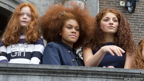 About 200 people took part in the UK's first Ginger Pride march in August, and the world record for the largest gathering of natural redheads was broken last month when 1,600 attended the Redhead Day Festival in the Dutch town of Breda. Red Hair Day, Redhead Day, People With Red Hair, Redhead Baby, Redhead Hairstyles, Natural Redheads, Us Actress, Natural Redhead, Different Hair Colors