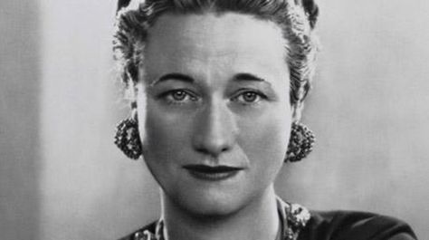 The History Of Wallis Simpson - brief history Edward Windsor, Duchess Of Windsor, Edward Viii, Wallis Simpson, House Of Windsor, British Monarchy, George Vi, British Royalty, Women In History