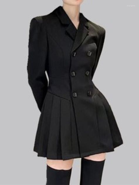 none Formal Sandals, Long Blazer Coat, Fur Clothes, Black Dress Jacket, Fur Clothing, Dress Pleated, Long Blazer, Suit Separates, Blazer Outfits