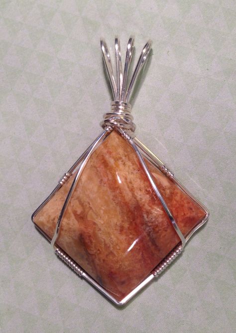 Wire Wrapped Rectangle Stone, Wire Wrapped Square Stone, Wire Wrap Designs, Square Wire Wrapped Pendant, Square Stone Pendant, Copper Wire Crafts, Copper Wire Art, Wire Jewelry Patterns, Wire Knitting