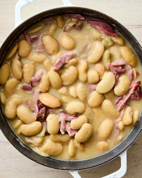 Butter Beans And Ham, Southern Butter Beans, Beans And Ham, Butter Bean Soup, Smoked Turkey Wings, Butter Beans Recipe, Fall Eats, Ham Hock, Ham And Beans