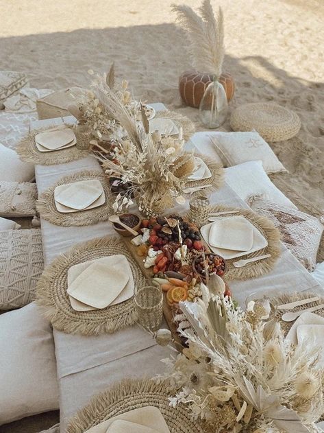 Boho Gender Reveal Ideas, Boho Gender Reveal Party, Boho Gender Reveal, Beach Picnic Party, Australian Decor, Feasting Table, A Vase Of Flowers, Picnic Birthday Party, Beach Dinner