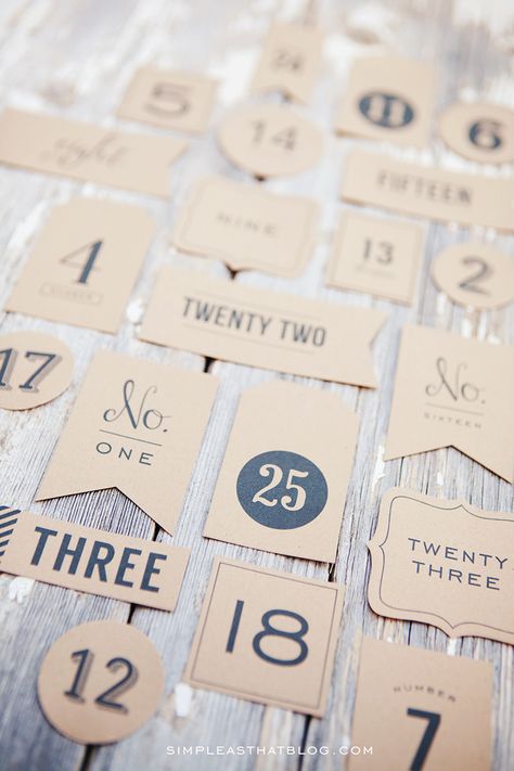 Free Printable Advent Calendar or Christmas Countdown Tags - simple as that Natal, Patchwork, Free Printable Advent Calendar, Printable Advent Calendar, Advent Calenders, Memory Tree, Diy Advent Calendar, Christmas Advent Calendar, December Daily