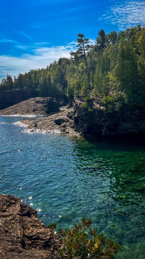 Black Rocks Marquette Mi, Marquette Aesthetic, Northern Michigan Aesthetic, Minnesota Aesthetic, Michigan Living, November Style, Northern Michigan University, Michigan Nature, Minnesota Camping