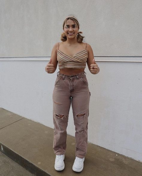 Sienna Gomez, Sienna Mae, God Is, Business Women, Fashion Inspo Outfits, Parachute Pants, Influencer, Hawaii, Overalls