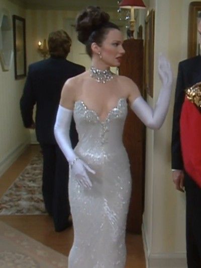 Madonna White Dress, Bob Mackie Wedding Dress, Iconic 90s Women, Fran Fine Wedding Dress, Bob Mackie Gown, Pretty Woman Movie Outfits, Vintage Bob Mackie Dress, Fran Fine Dress, Pretty Woman Movie Aesthetic