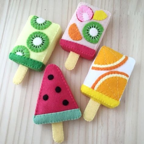 Felt Food Diy, Felt Food Patterns, Felt Cake, Felt Fruit, Baby Mobil, Felt Crafts Patterns, Felt Play Food, Felt Crafts Diy, Felt Quiet Books