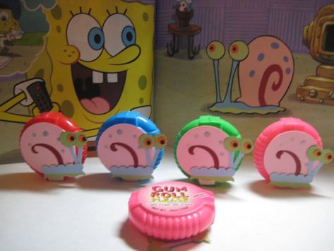 Your Child Will Be Amazed by These SpongeBob Crafts and DIY Party Ideas Spongebob Party Favors, Spongebob Crafts, Spongebob Squarepants Party, Spongebob Birthday Party Decorations, Spongebob Musical, Spongebob Birthday Party, 25th Birthday Parties, Spongebob Party, Spongebob Birthday