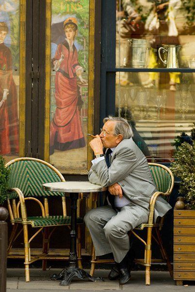 People Sitting At Table, Life Drawing Reference, Shotting Photo, Photographie Portrait Inspiration, People Poses, Everyday People, Human Reference, Human Poses Reference, Figure Poses