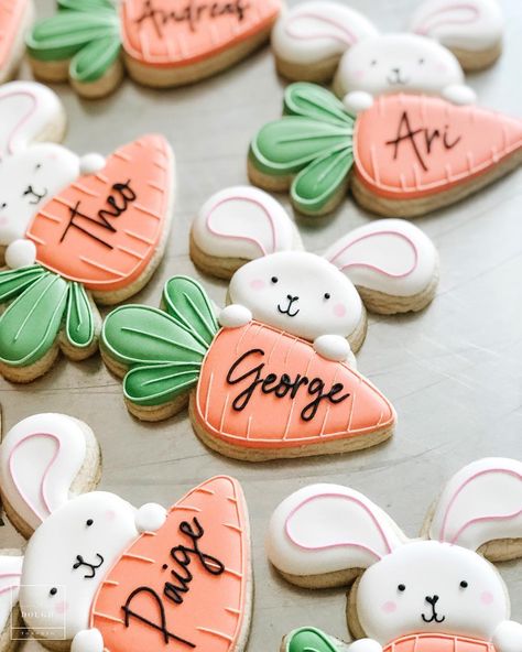 Cupcake Making, Easter Cupcakes Easy, Easter Cookie Recipes, Designer Cookies, Rabbit Cookies, Easter Bunny Cookies, Easter Sugar Cookies, Crazy Cookies, Unicorn Cookies