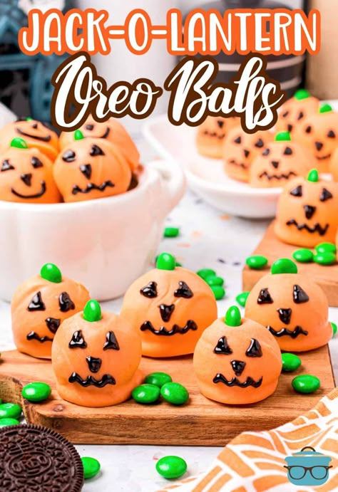 Halloween Oreo Balls, Oreo Balls Recipe, Fun Halloween Desserts, Oreo Flavors, Orange Food Coloring, Oreo Balls, Fun Halloween Food, Halloween Food Treats, Country Cook