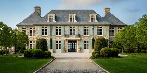 French Country Exterior Homes, French Country Architecture, East Coast House, French Country Exterior, Stone Mansion, French Exterior, French Style Homes, French Home, Chateau France