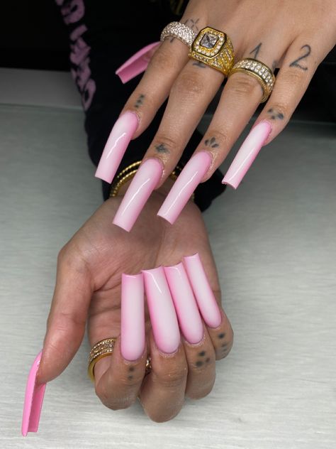 Tear Drop Rings, Nail Short, Toe Spacers, Colored Acrylic Nails, Glow Nails, Exotic Nails, Long Acrylic Nails Coffin, Acrylic Nails Coffin Pink, Unique Acrylic Nails