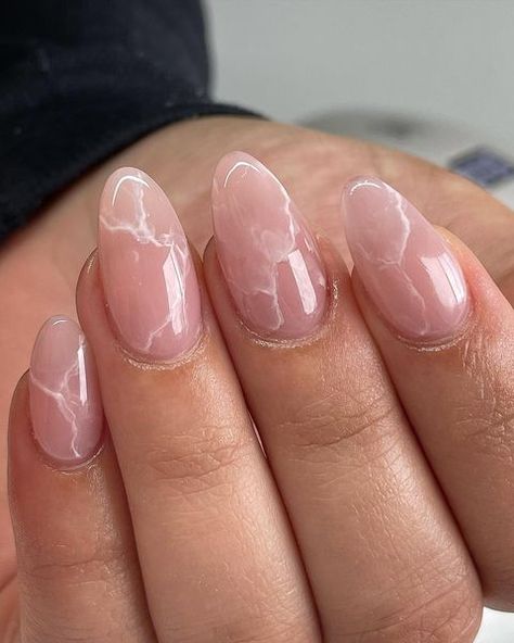 Lake Country Nail Artist on Instagram: “One of my favourite designs to do: Subtle rose quartz 🤍 Would you try quartz nails? Or have you alrwady?😘💖💎 #rosequartz…” Marble Nails Ideas, Fall Marble Nails, Rose Quartz Nails, Bridal Nails Designs, Quartz Nails, Elegant Manicure, Country Nails, Watermelon Nails, Marble Nail Designs