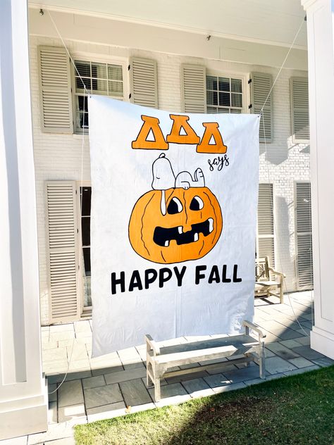 Halloween Sorority Banner, Sorority Banners Recruitment, Sorority Formal Banner, Frat Banner, Axo Sorority, Fall Snoopy, Sorority Banner, Sorority Events, Sorority Merch