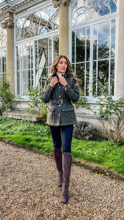 English Countryside Fashion, Winter Dresses For Women, English Country Fashion, Countryside Outfit, Lydia Millen, Countryside Fashion, British Country Style, Lydia Elise Millen, English Country Style