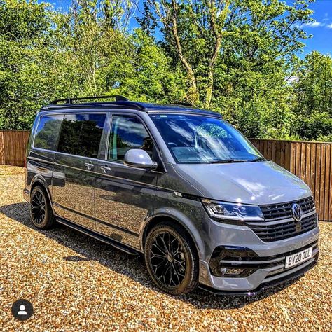 Vw Transporter Campervan, Vw Transporter Camper, Vw Transporter Van, Vw California Beach, Vw Bus T2, Van Volkswagen, Mini Vans, Volkswagen Camper Van, Minivan Camping