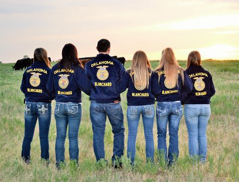 FFA officer pictures Ffa Officer Speech Ideas, Ffa Banquet Cake Ideas, Ffa Officer Pictures Ideas, Ffa Buyers Gift Basket Ideas, Ffa Room Decor, Ffa Captions For Instagram, Ffa Paintings Ideas, Ffa Officer Team Pictures, Ffa Instagram Captions