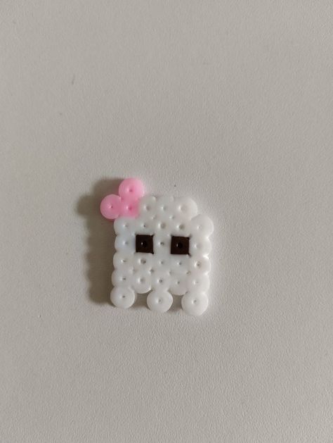 Duch👻 Sushi Perler Bead Patterns, Perler Bead Patterns For Best Friends, Cute Iron Bead Ideas, Cute And Easy Perler Bead Ideas, Melting Beads Patterns Easy, Perler Beads Designs Pattern Easy, Pearl Beads Ideas Easy, Easy Fuse Bead Patterns, Small Square Perler Bead Patterns