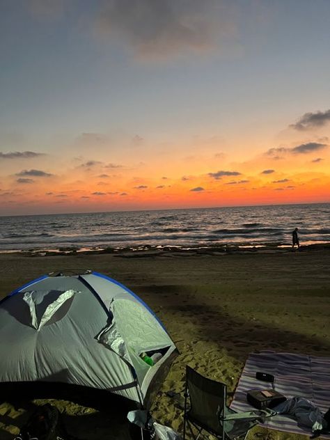 Camping Aesthetic Beach Tent Camping, Car Camping At The Beach, Camping At The Beach Aesthetic, Beach Tent Aesthetic, Camping Beach Aesthetic, Camping Aesthetic Beach, Camping Tent Aesthetic, Tent On Beach, Beach Camping Aesthetic