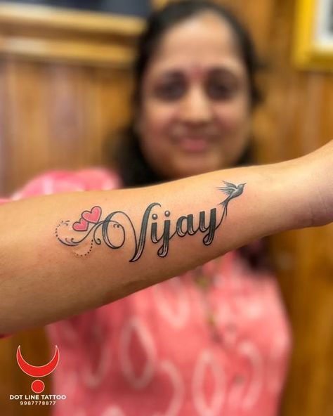 Vijay Name Tattoo, Tattoos Band, V Letter Tattoo, Mom Dad Tattoo, Name Tattoo On Hand, Name Tattoo Design, Antler Tattoo, Tattoos 2023, Mom Dad Tattoo Designs