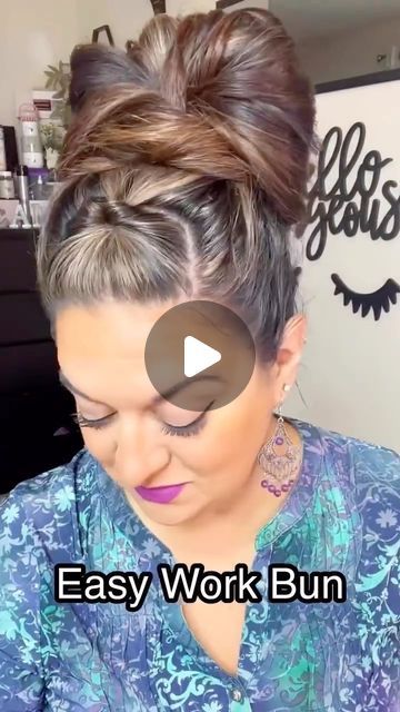 Hair Bun Hacks Videos, How To Do A Hair Bun Simple, Diy High Bun, Easy Buns For Work, Easy Bun For Work, Work Hair Dos Easy, Cute Work Buns, Easy Updos For Medium To Long Hair, Work Bun Hairstyles Simple