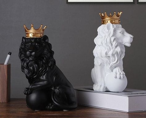 Resin king crown lion sculpture art decor for home and table decor 2 designs available Dm us for more details and order or Visit our website www.esentiments.pk ✅100% authentic products ✅Cash on delivery Nationwide ✅Comparatively Lowest Prices ✅ 7 Days Replacement Policy #lion #resinart #resinlion #resinhomewares #resinhomedecor #homedecor #tabledecor #pakistan #karachi #lahore #islamabad #multan #sialkot #gujrawala #bahawalpur #rawalpindi #kpk #quetta #karachiites #karachidiaries #karac... Modern Statue, Golden Crown, Kings Crown, Elegant Decor, Aesthetic Room Decor, Aesthetic Room, Nordic Style, Resin Crafts, Porch Decorating