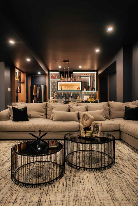 Men Living Room Ideas Apartments, Room Ideas Color Schemes, Men Living Room Ideas, Room Ideas Color, Men Living Room, Room Ideas Men, Men Room, Hangout Room, Diy Entertainment