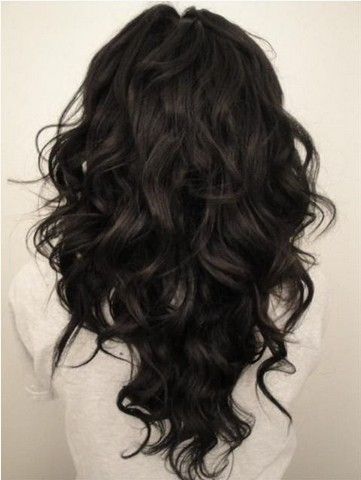 V-cut Hairstyle for Long Curly Wavy Black Hair I would love to have my hair styled like this Long Curly Hair, Party Hairstyles For Long Hair, Long Curly Haircuts, Short Hairstyle, Curly Hair Cuts, Long Hair Cuts, Long Curly, Great Hair, Model Hair