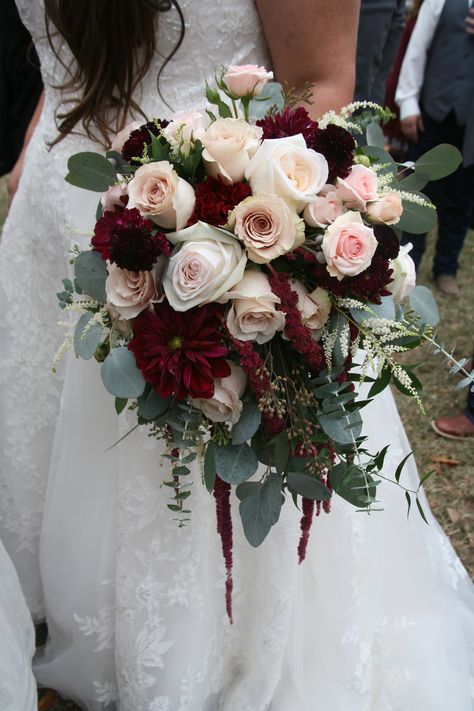 Burgundy Bride Bouquet Flower, Burgundy Mums Wedding, Burgundy Bridesmaid Dresses Bouquet, Burgundy Blush Wedding Bouquet, Wedding Bouquet Burgundy And White, Blush And Maroon Bouquet, White Blush Pink Burgundy Bouquet, Bride Bouquets Maroon, Roses And Dahlias Bouquet