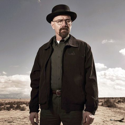 Walter White Outfit, Heisenberg Costume, Breaking Bad Halloween Costume, Walter White Costume, Breaking Bad Halloween, Breaking Bad Costume, Bad Halloween Costumes, Worst Costume, Gustavo Fring