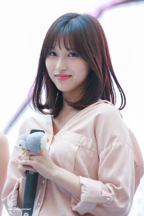 MINA — TWICE FANMEET #Mina #MyouiMina #Twice Soft Grunge Hair, Momo Mina, Kim So Hyun, Twice Mina, Mnet Asian Music Awards, Pretty Angel, Myoui Mina, Fan Meeting, Grunge Hair