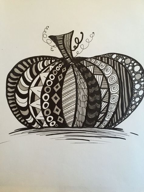 Pumpkin Mandala Art, Halloween Zentangle Patterns, Zentangle Fall Art, Zentangle Halloween Art, Zentangle Pumpkins Art, Pumpkin Zentangle, Halloween Zentangle, Pumpkin Drawing, Zentangle Designs