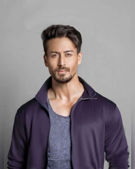 Tiger Shroff Body, Hrithik Roshan Hairstyle, Genius Movie, Danish Men, Allu Arjun Hairstyle, Pimples On Face, Tiger Love, Love Heart Images, Tiger Shroff