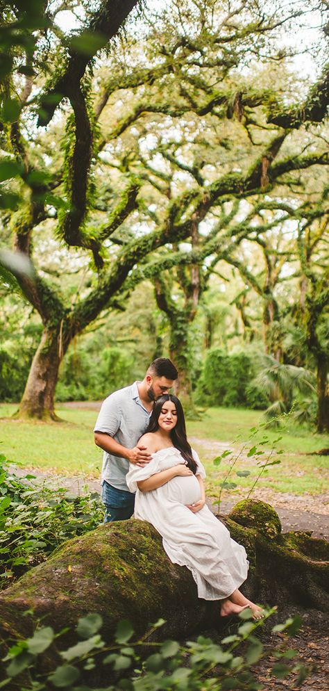 Miami Maternity Photographer | Places in Miami to take your maternity photos | Maternity photo poses | Maternity dresses | Maternity Inspo | Boho Maternity | Maternity White Dress from Amazon | Barefoot Maternity | Maternity Photos with Greenery Trees | Whimsical Maternity | Maternity with Hat | Angelic Maternity Photos Tree Maternity Photos, Maternity White Dress, Boho Maternity Shoot, Maternity Photo Poses, Natural Maternity Photography, Places In Miami, Couple Maternity Poses, Diy Maternity Photos, Maternity Gown Photography