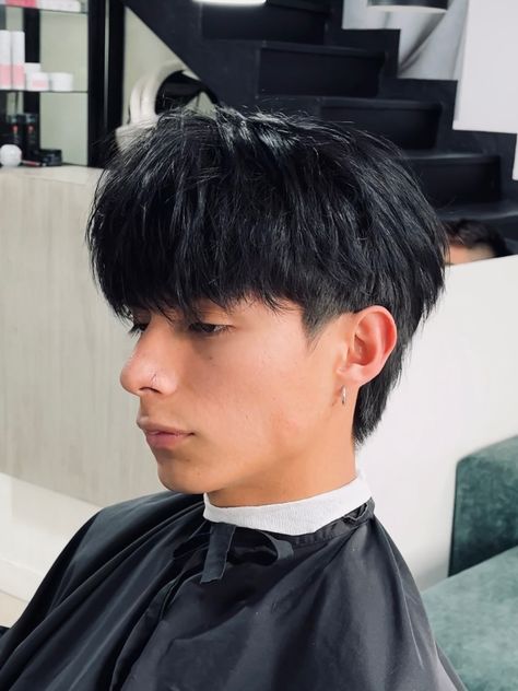 Two Block Mullet, Haircut Inspired, Mens Haircuts Straight Hair, Two Block Haircut, Japanese Boyfriend, Asian Hairstyles, Swag Pics, Short Hair Tomboy, Straight Hair Cuts