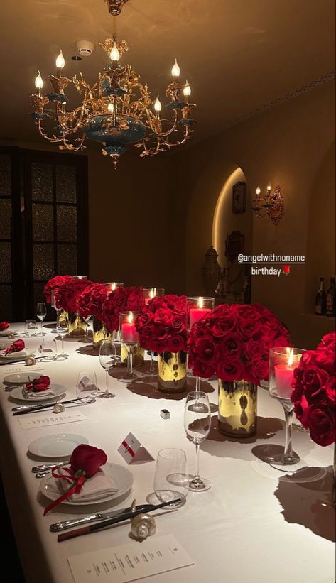 Luxe Party Aesthetic, Red Engagement Party Decorations, Red Rose Party Theme, Candle Dinner Party, Red Rose Birthday Theme, Intimate Dinner Party Decor, Engagement Dinner Ideas, Rose Themed Birthday Party, Apartment Dinner Party