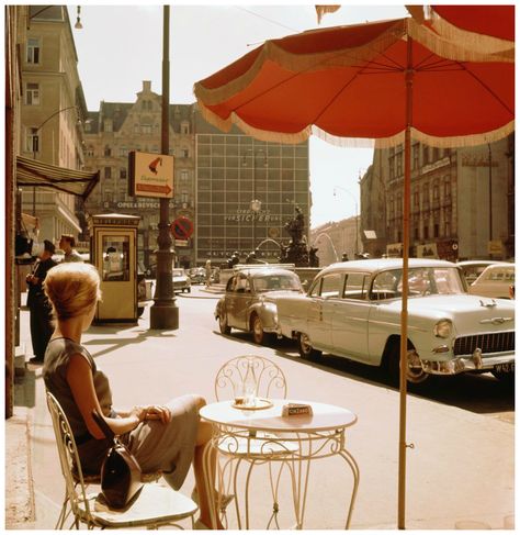 . Vienna, 60s Aesthetic, Cafe Terrace, 70s Aesthetic, Retro Aesthetic, Coffee Shops, Street Scenes, Vintage Photography, Vintage Images