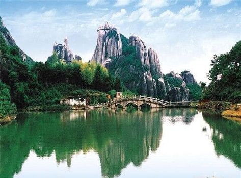 21 Best Things to Do in Taizhou (Zhejiang Province, China) - The Crazy Tourist Chinese Cities, Crouching Tiger Hidden Dragon, Hidden Dragon, Crouching Tiger, China Architecture, Tourist Spots, China Travel, Filming Locations, The Crazy