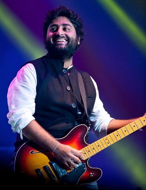 #HD #Photos of #Arijit Singh by #Arijitians by SkyLip get it for ur all #iOS devices.https://appsto.re/us/4p4aeb.i Arijit Singh Photos Sketch, Arijit Singh Photos New, Singer Talent, Best Music Artists, Darshan Raval, My Love Song, Arijit Singh, Atif Aslam, Bollywood Music