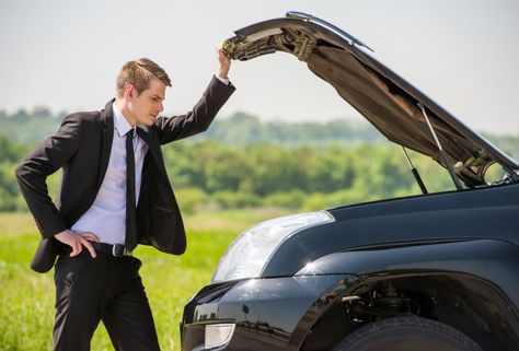 Businessman examining broken down car. | Premium Photo #Freepik #photo Holden Astra, Car Bonnet, Car Breaks, Automotive Repair Shop, Reliable Cars, Car Repair Service, Auto Service, Car Loans, S Car