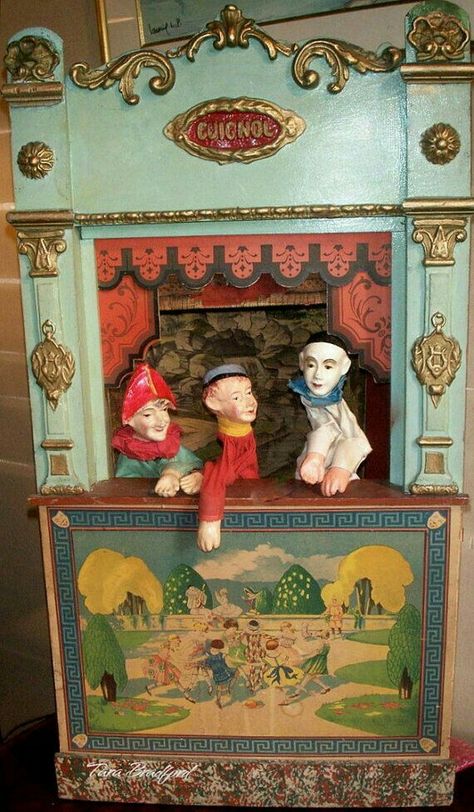 Puppet Stage, Puppet Theaters, Puppet Theatre, Vintage Theatre, Toy Theatre, Marionette Puppet, Punch And Judy, Puppet Toys, Puppet Making